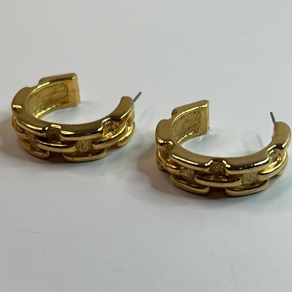 Vintage Givenchy Chunky Cuff Partial Hoop Pierced Earrings - Picture 3 of 9
